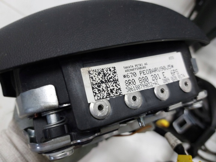 фото №9, Audi q5 8r 08r- панель консоль подушки подушка безпеки x2 ремені x2 комплект оригінал