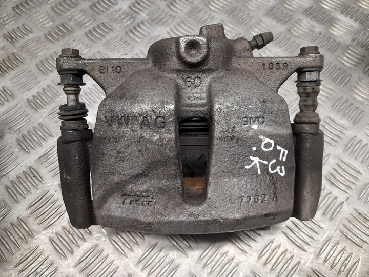 фото №5, Audi q3 f3 перед сторона ліва затискачі