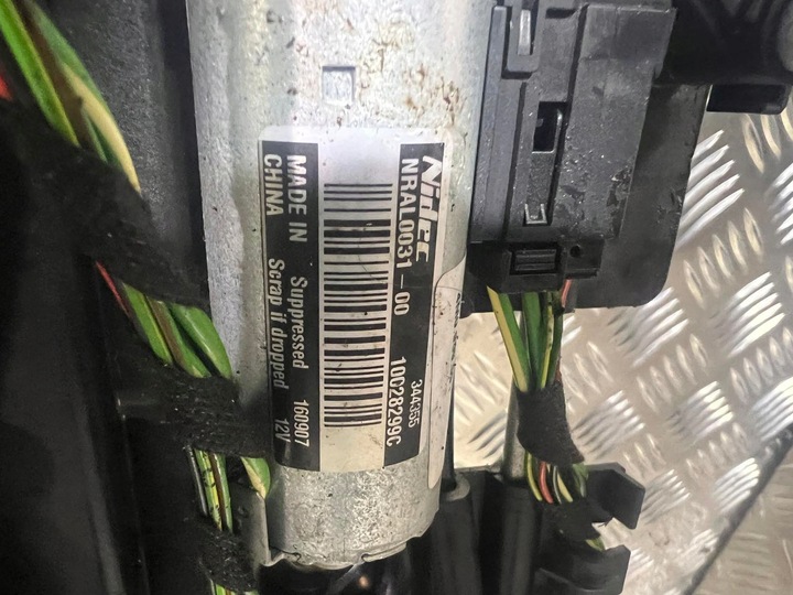 фото №12, Audi q7 4m 2017 люк комплект 4m0877041b