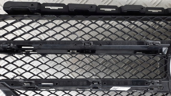 фото №15, Mercedes c-klasa 205 14-18 решётка радиатора решётка перед