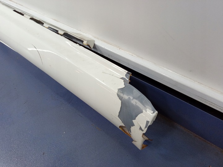 фото №7, Cl63 amg w216 планка порогова права a2166900240 650