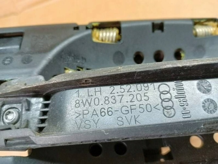 фото №13, Ручка ліва зовнішня audi a4 b9 8w01837811a lx5q