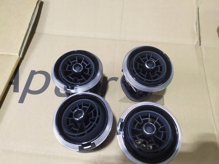 фото №1, Повітропровід решітка консолі a3 8v