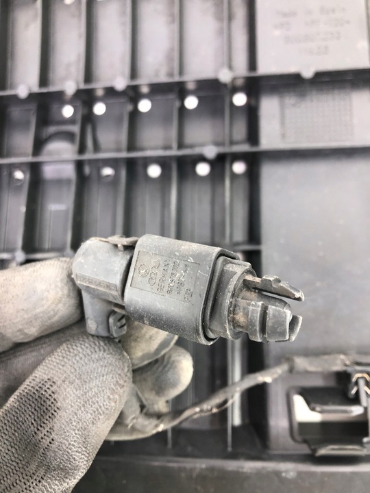 фото №8, Audi q3 8u захист бампера плита pod бампер 8u0971085b 8u0807233c