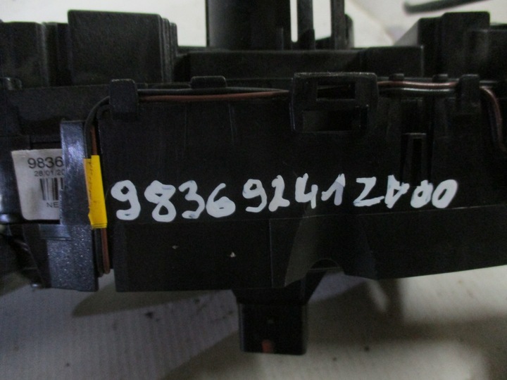 фото №6, Переключатель комбинированный рулевой/подрулевой peugeot 2008 ii 2 98369241zd00