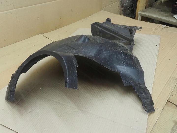 фото №9, Mercedes clk w209 подкрылок передние правые задняя запчасть a2098841222