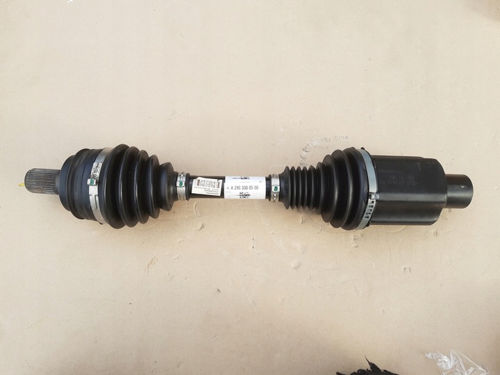 фото №1, Mercedes eqc 293 левая полуось 2933300500