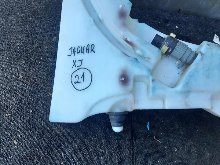 фото №9, Бачок склоомивача aw93-17b613-bc jaguar xj