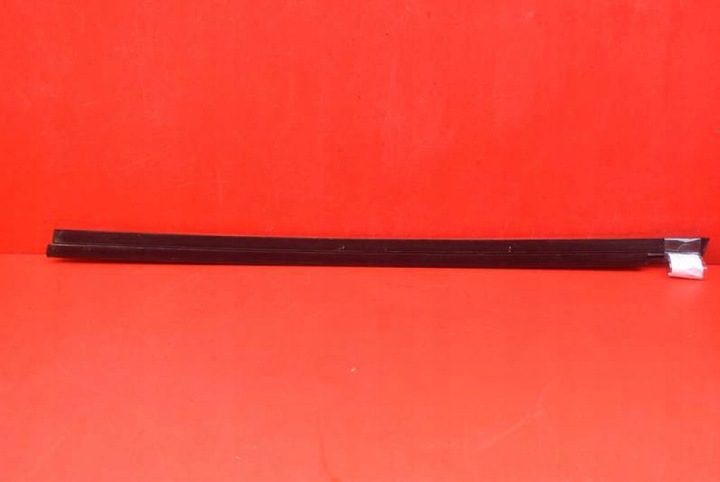 фото №5, Планка дверь правые перед pmng tesla модель s рестайлинг 16-21