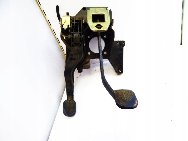 фото №1, Ducato ii педаль сцепления тормоза датчик основание