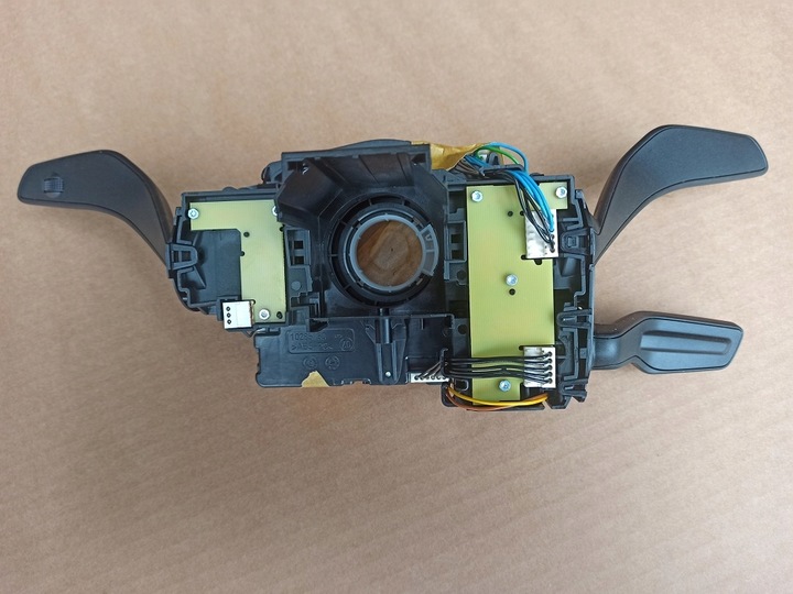 фото №9, Audi q3 f3 лента подушка безопасности 5q1953549d подрулевые рычаги 82a953521mn оригинал