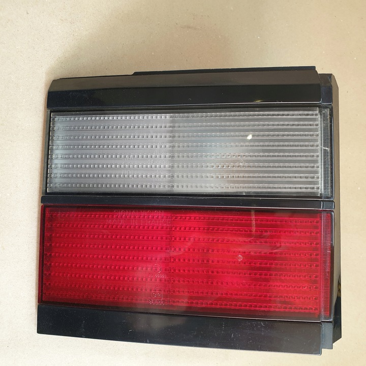 фото №15, Лампа задня ліва w кришка багажника лівий зад vw passat b3 iii оригінальний номер eu