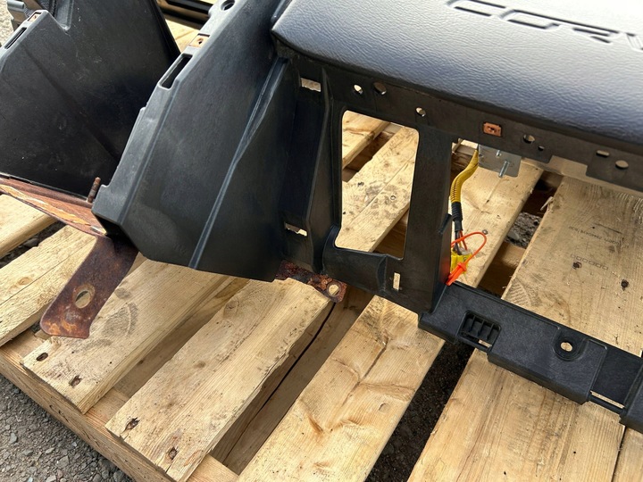 фото №6, Панель раздаточная капот консоль hud подушка безопасности chevrolet corvette c6 2005r-