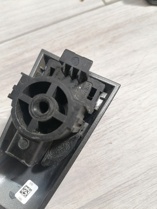 фото №8, Evoque ручка праві перед bj32-224a44 lr061200