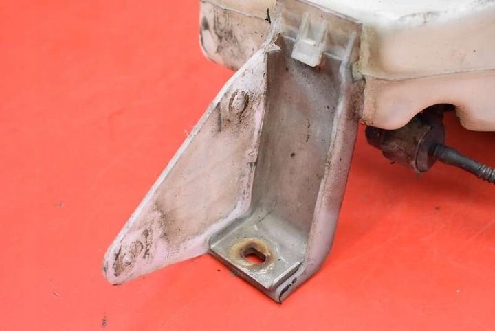 фото №6, Бачок омывателя 7l0955453f vw touareg 1 i 2.5 tdi 174 km 02-07