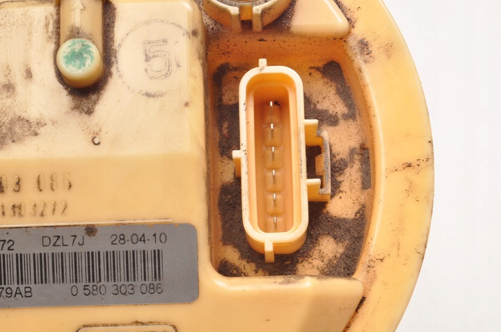 фото №6, Volvo c30 s40 v50 c70 ii 2.0 d4 177km насос пального 31303272