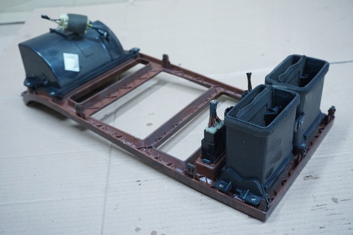 фото №9, Korando панель рамка корпус панели 01r