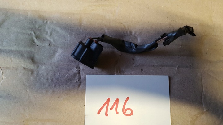 фото №1, Toyota corolla verso 04 d4d штекер инжектора