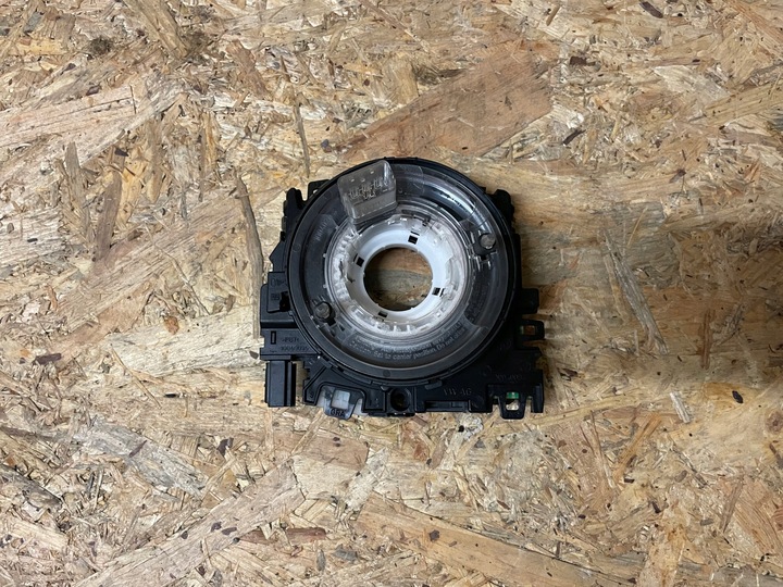 фото №1, Стрічка змотувач подушка безпеки подушки vw golf vi 5k0963649c