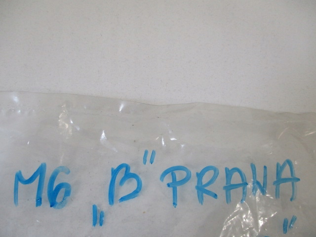 фото №12, Peugeot 5008 i заглушка бампера передней правая новая оригинал. 98189631xt