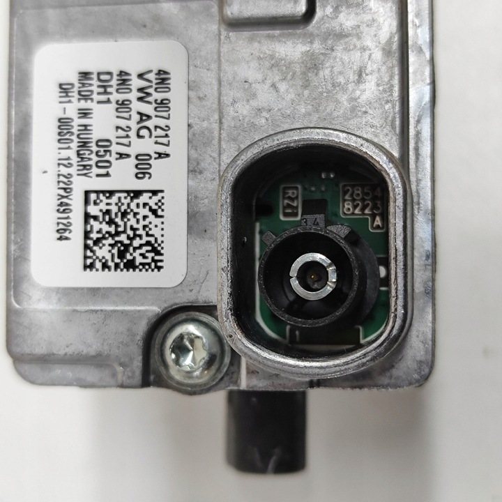 фото №6, Audi q8 2023 камера стёкла передний / лобовой