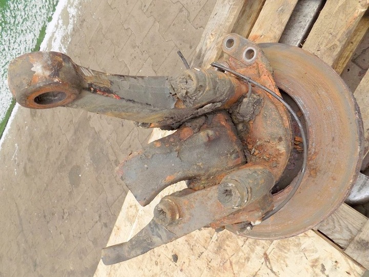 фото №10, Iveco eurotech 440km 2001r - ступица левая перед