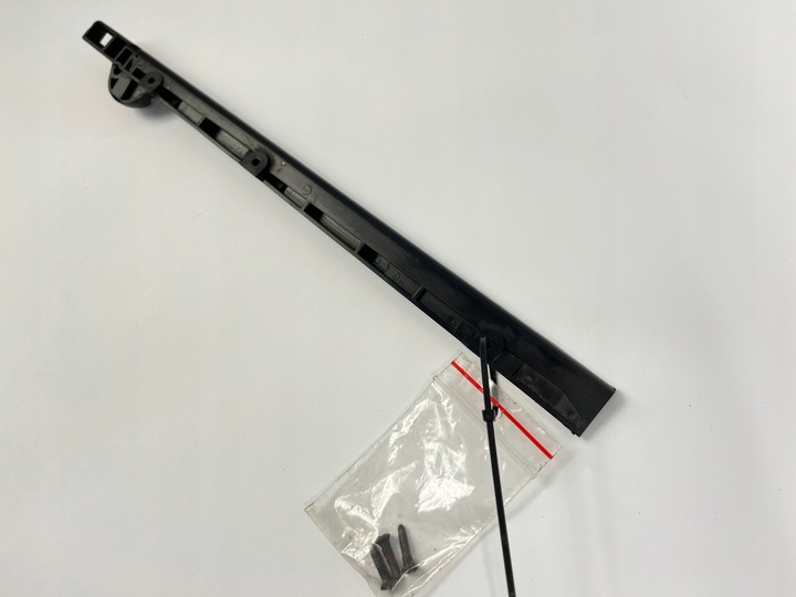 фото №8, Направляющая люк правая mercedes w124 купе w201 w126 sec 1267820431