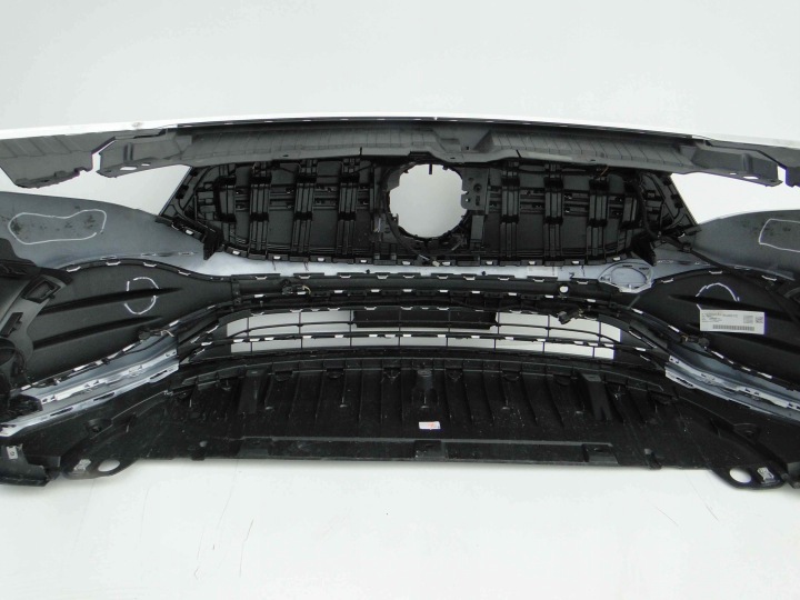 фото №13, Mercedes eqa h243 243 бампер amg нижняя запчасть