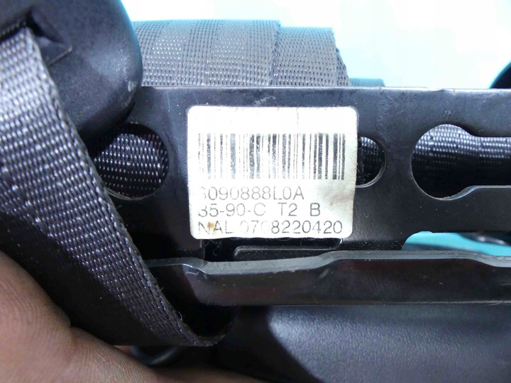 фото №8, Pas безпеки перед лівий кліпса volvo s40 ii