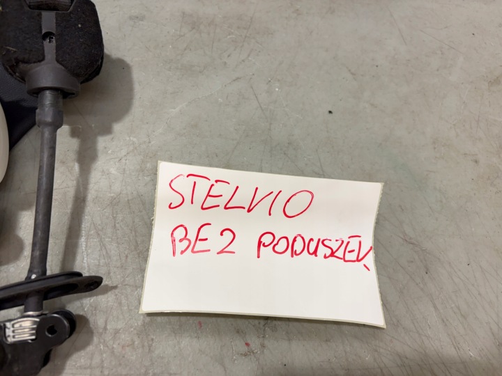фото №12, Alfa romeo stelvio консоль торпедо ремені оригінал європа