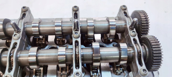 фото №10, Головка комплектна ліва audi a6 a7 a8 3.0 tdi cdu cla 0593af