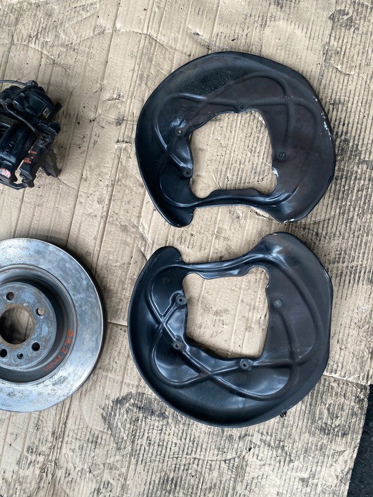 фото №7, Зажимы диски тормозные зад audi a6 c8 4k a7 4k8 a8 d5 4n 330x28mm