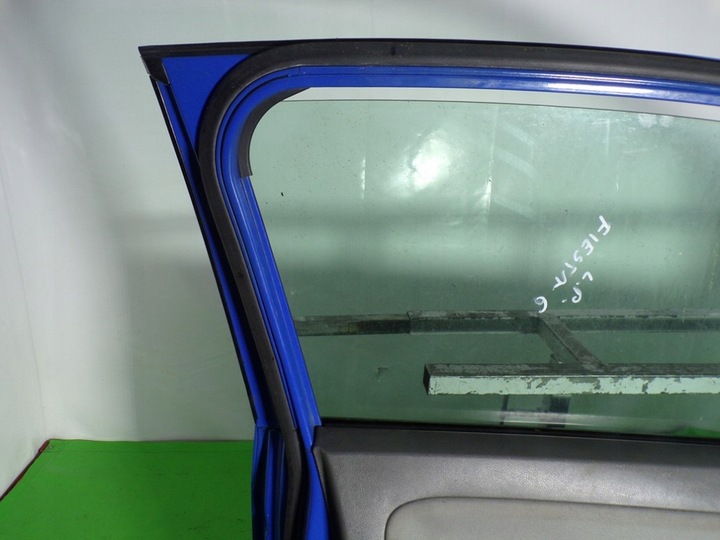 фото №9, Ford fiesta mk6 3d дверь левая перед лак x3