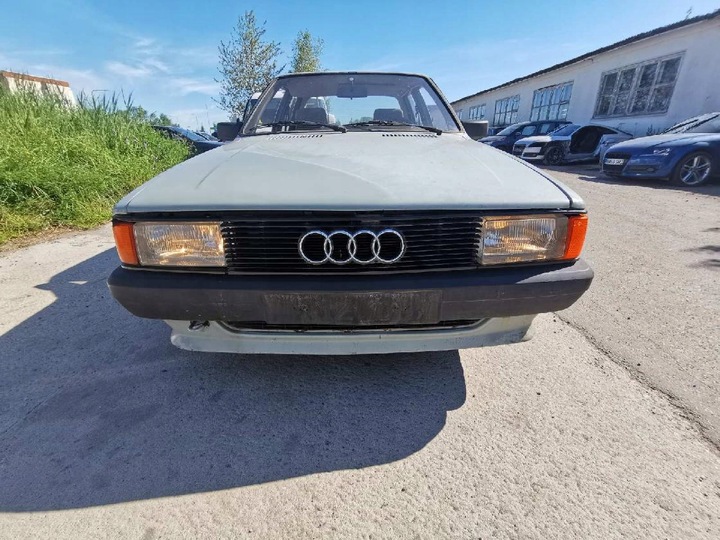 фото №6, Audi 80 спідометр , спідометр – панель instrumentów 1985 1.6l 81117434