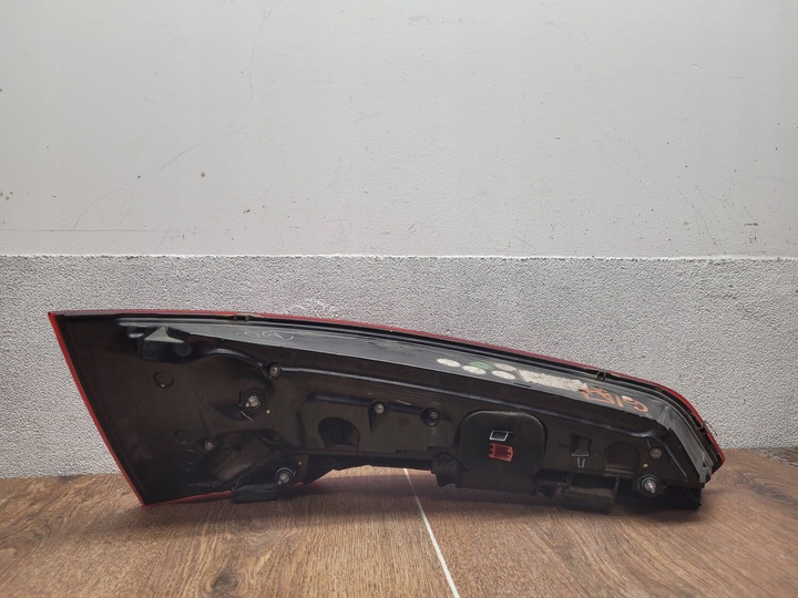 фото №9, Audi q5 80a 016- лампа правые правая зад задняя