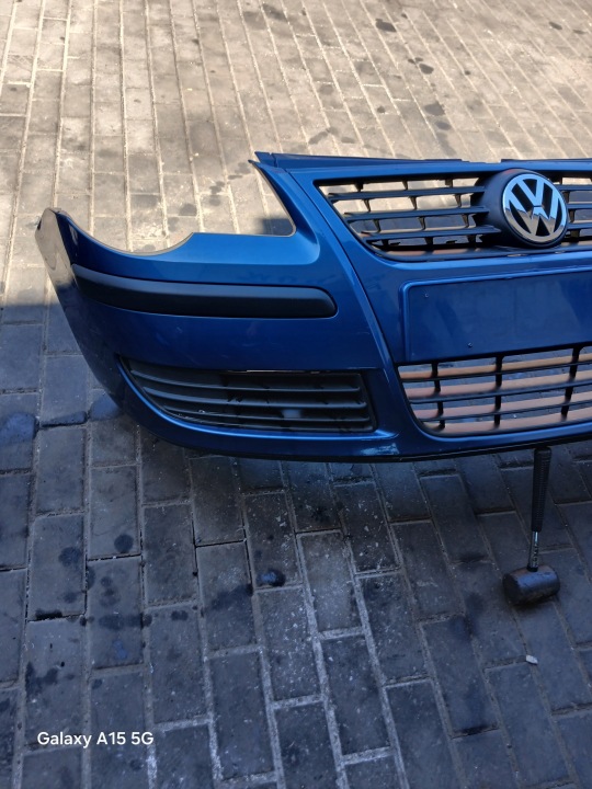 фото №9, Бампер передний оригинал vw polo 9n рестайлинг цвет la5k