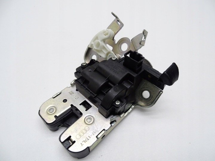 фото №12, Замок задней крышки seat skoda 5e0827505a