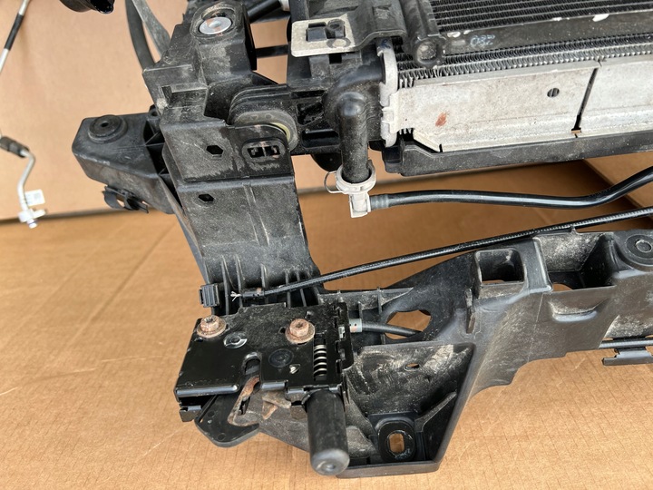 фото №12, Audi sq7 4m рестайлінг 2020 4,0 tdi pas переднє радіатор intercoolery комплект