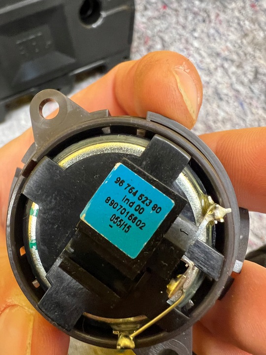 фото №12, Обшивки зад динаміки підсилювач сабвуфер jbl citroen c4 grand picasso ii