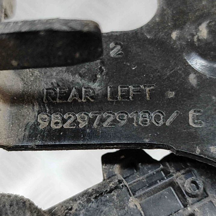 фото №7, Заднее левое датчик уровня peugeot 2008 ii 9829729180 28032862 100kw 2023