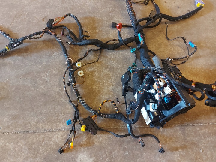 фото №11, Vw jetta установка интерьера камеры консоли 5c 2015