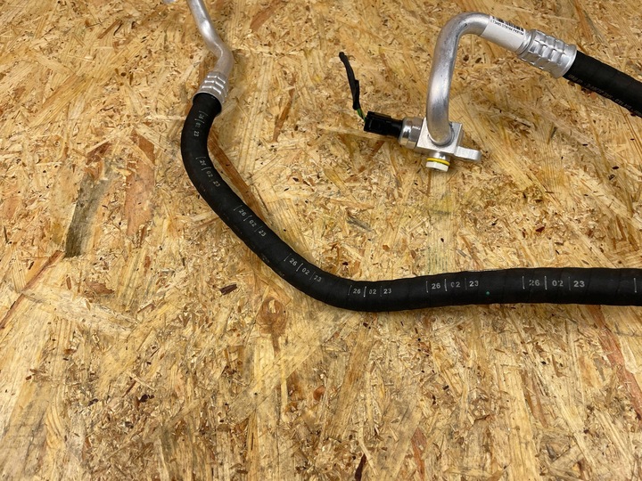 фото №6, Шланг трубка шланг кондиционера volvo xc40 ec40 c40 polestar ii 2 32289940