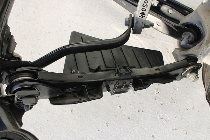 фото №14, Audi a8 d5 балка подвешивание задняя зад 4n0505235aj + поворотный кулак 4n0505431f 4