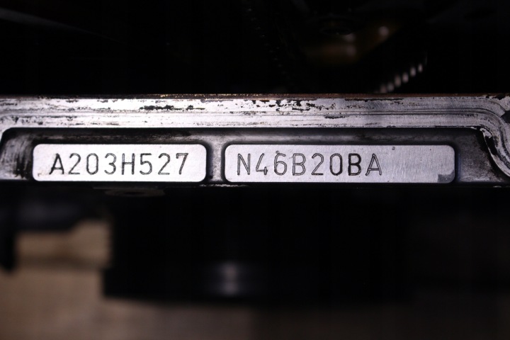 фото №7, Блок  двигуна bmw e90 2,0i n46b20b