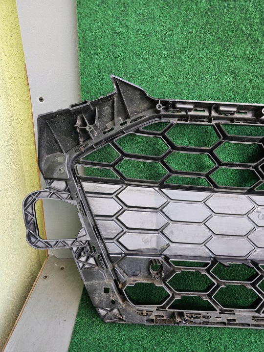 фото №5, Решітка радіатора audi a4 b9 рестайлінг 8w0853651eb s-line гарний