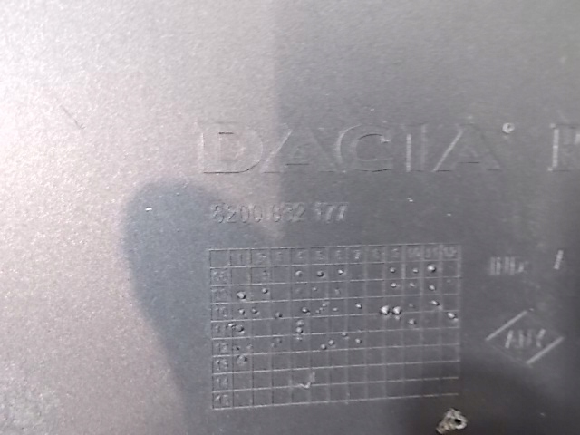 фото №12, Dacia logan mcv универсал 09-13 8200832177 бампер