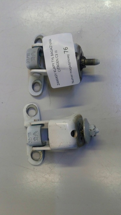 фото №1, Citroen c3 iii петли крышки багажника зад