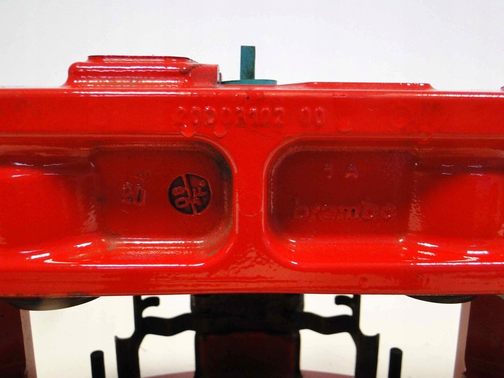 фото №14, Суппорт тормозной brembo 98.5030.40 mercedes amg