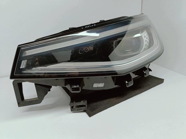 фото №8, Volkswagen id.4 id4 20- фара левая перед передняя iq.light eu 11b941035n