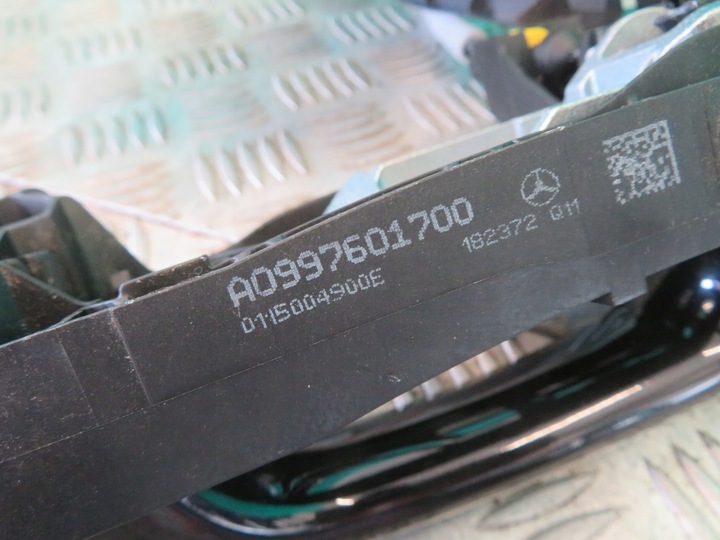 фото №8, Ручка замок двері лівий перед mercedes w253 glc 43 3.0 c клас amg 18r
